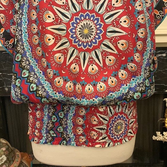 “Rampage” kimono sleeve smocked waist colorful top - Picture 3 of 6